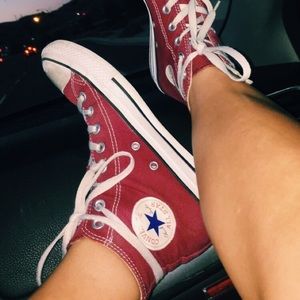 maroon converse high tops